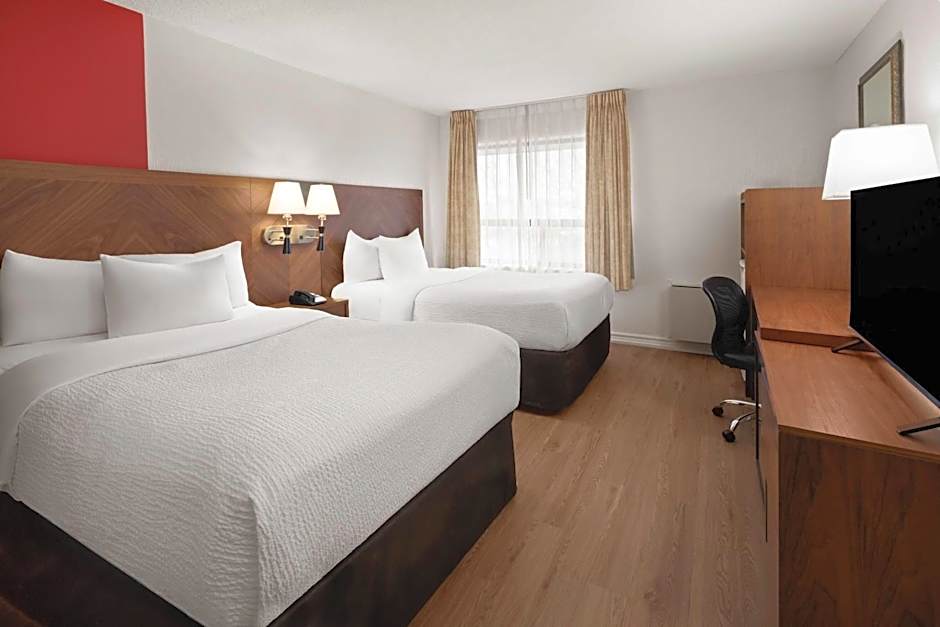 Ramada by Wyndham Arnprior