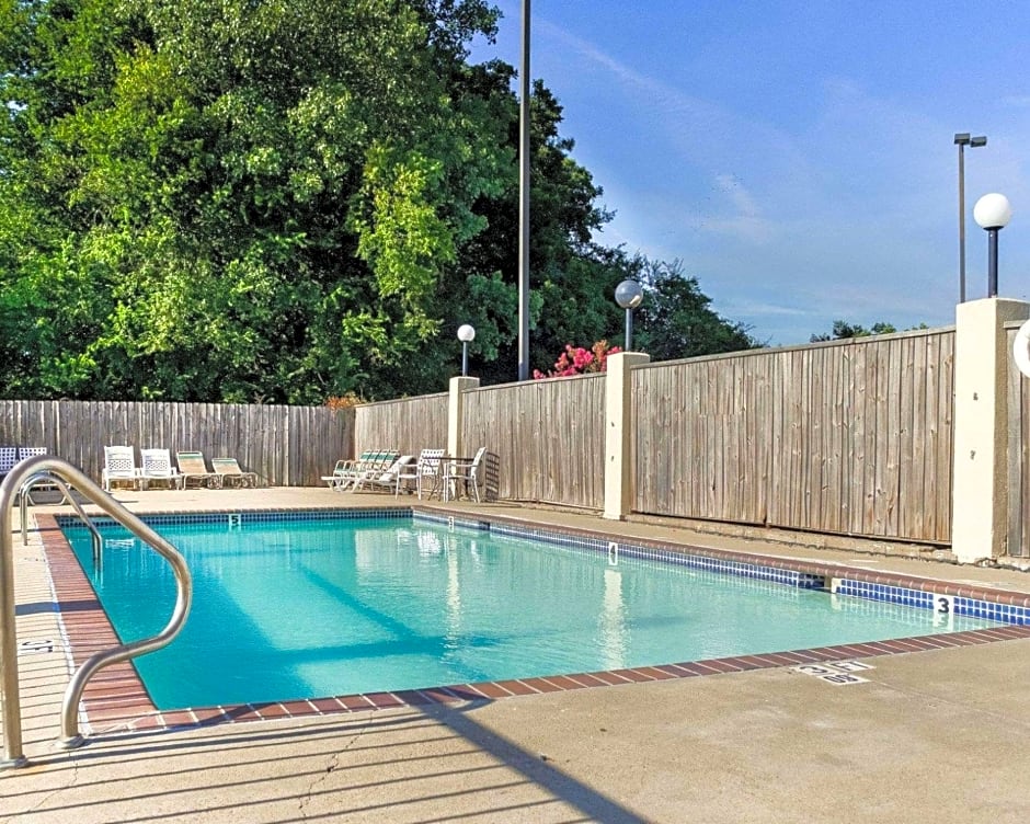 Econo Lodge Greenville