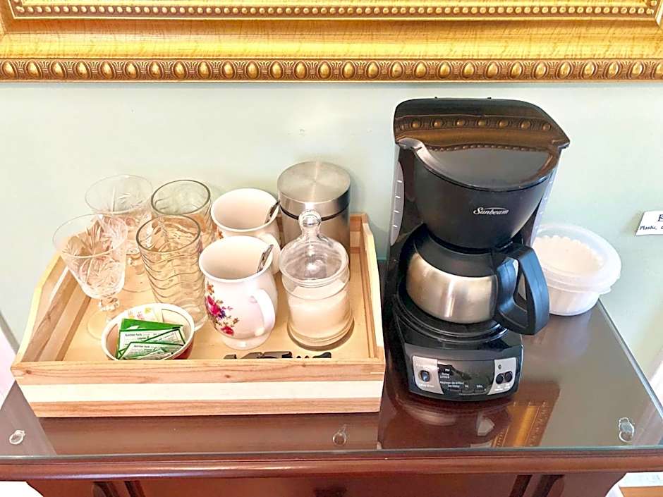 Redwood Bed and Breakfast