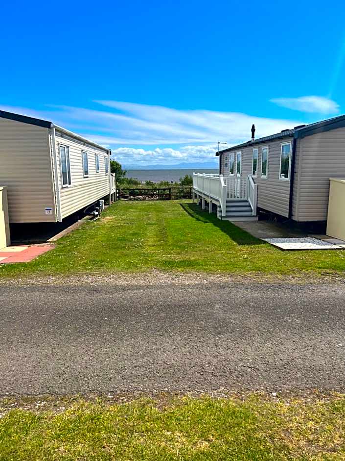 Robinson retreats beautiful caravan with sea views pet friendly