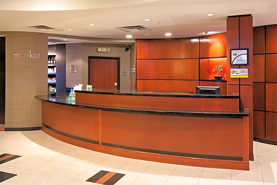Courtyard by Marriott Louisville Northeast