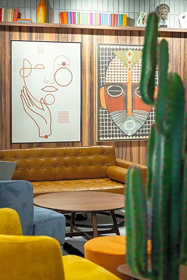 KOPSTER Hotel Residence Paris Ouest Colombes