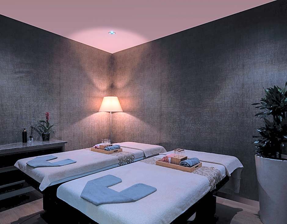 Movenpick Living Istanbul West