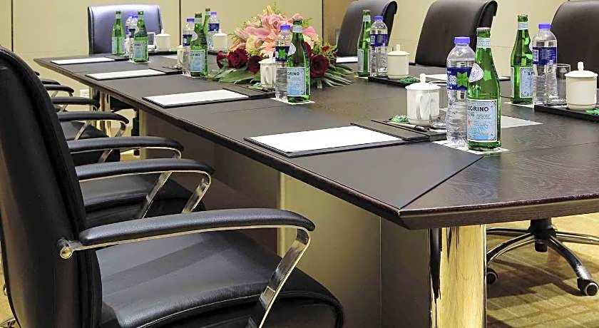 Pullman Anshan Time Square Hotel