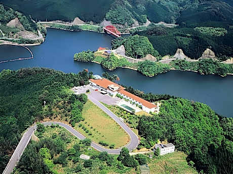 Shorenji Lake Hotel