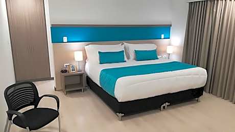 Standard Queen Room
