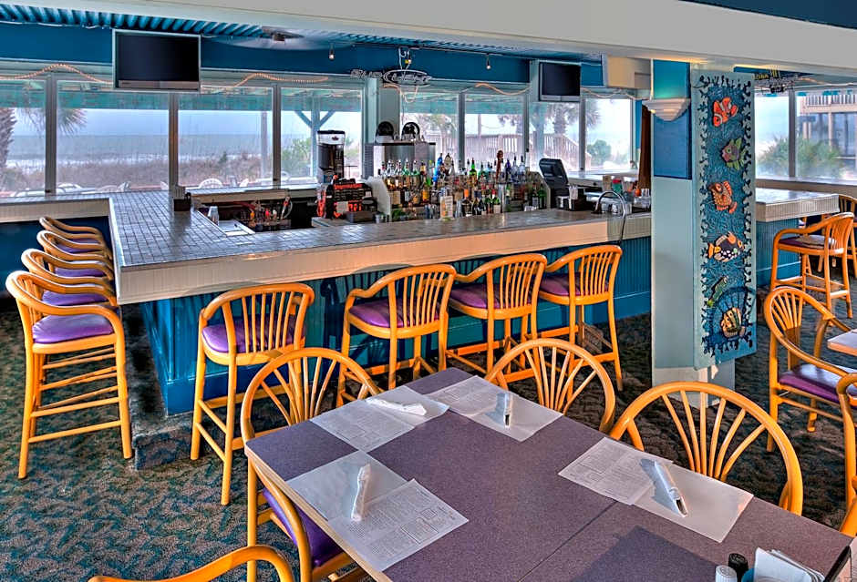 Oceanfront Litchfield Inn