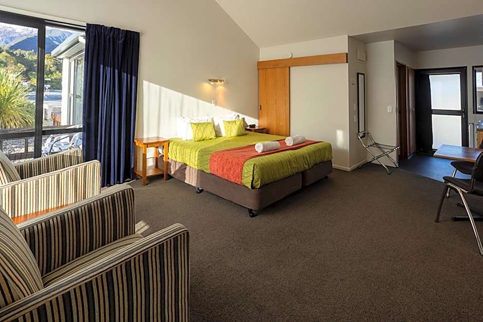 Alpine Glacier Motel
