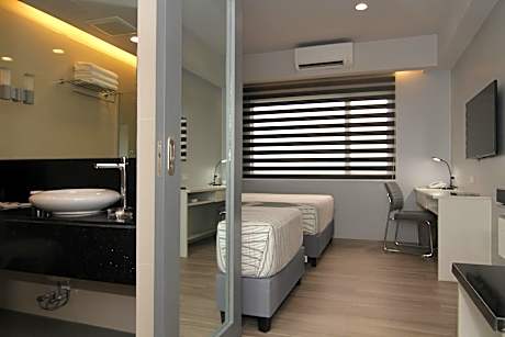 Luxe Suite