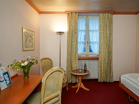 Single Maison Blanche