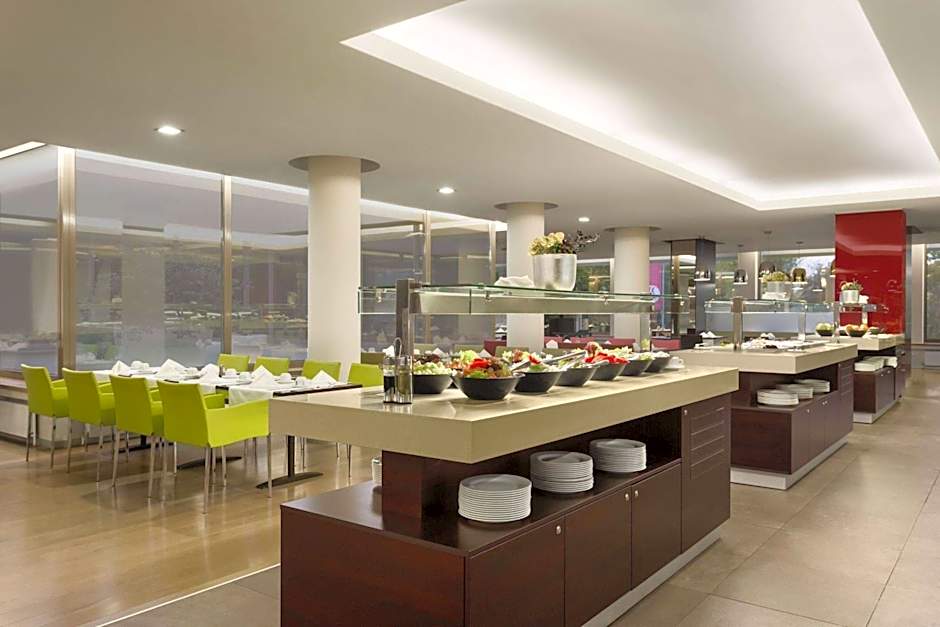 Ramada Plaza Bucharest Convention Center