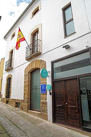 Hotel Baeza Monumental by eme hoteles