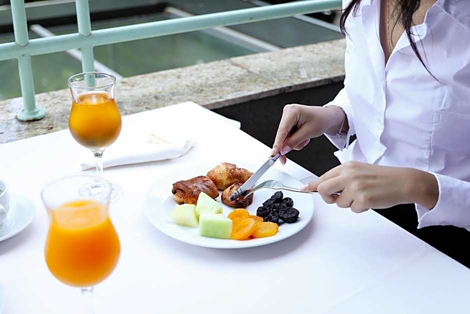 Grand Hotel & Spa Tirana