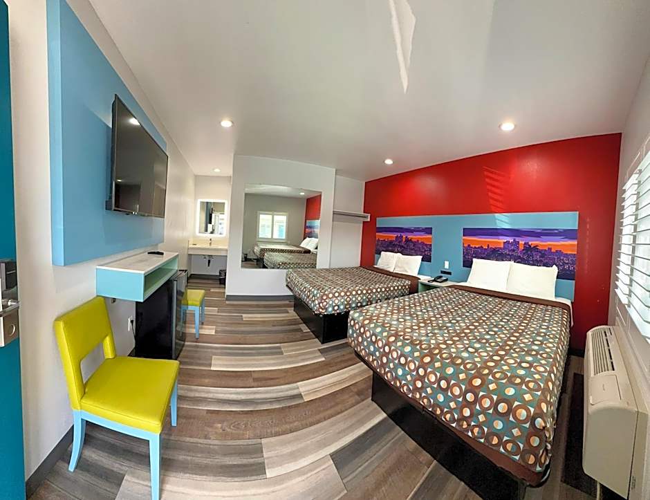 La Casa Motel, Burbank Airport