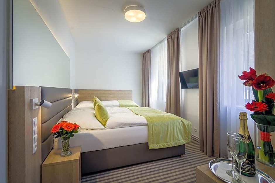 Hotel White Lion