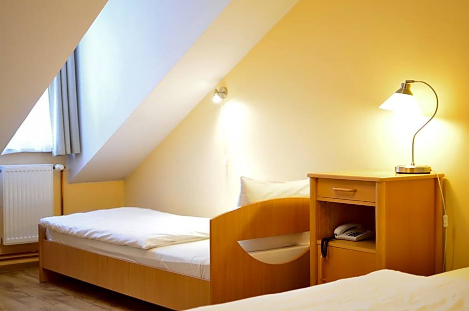 WenderEDU Business Center