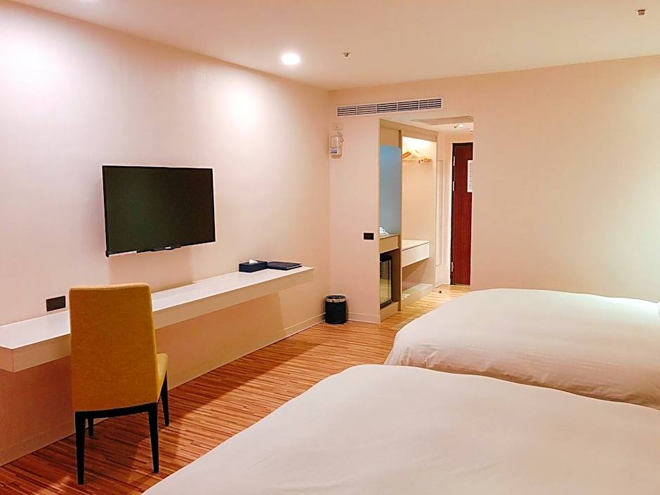 Wemeet Boutique Hotel Pintung