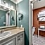 Cambria Pines Lodge