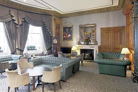 Gem Strathmore Hotel