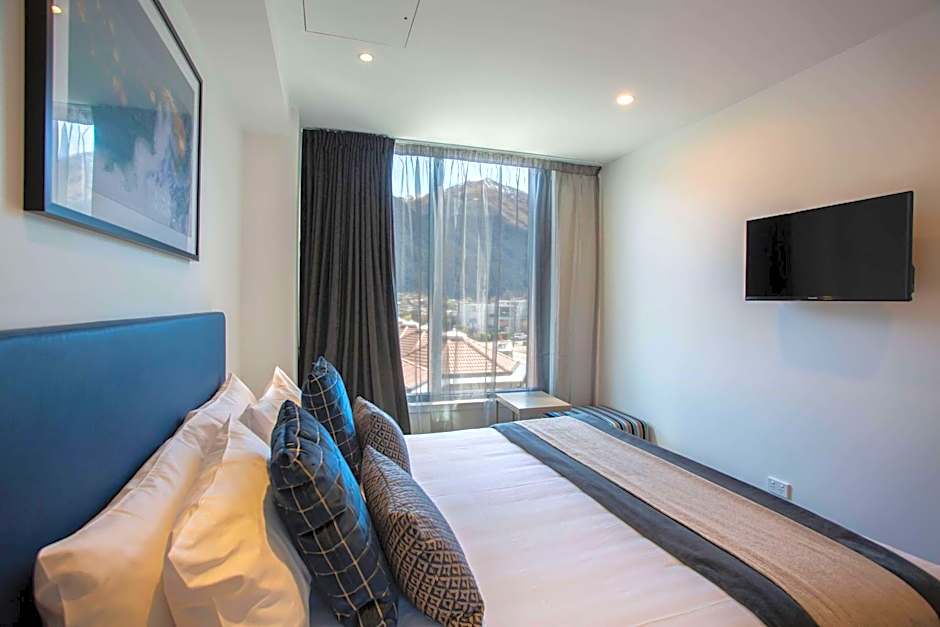 Ramada by Wyndham Queenstown Central