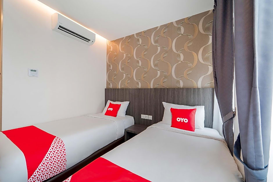 Capital O 89386 Stay 365 Hotel