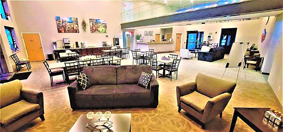 Qube Hotel - Polk City
