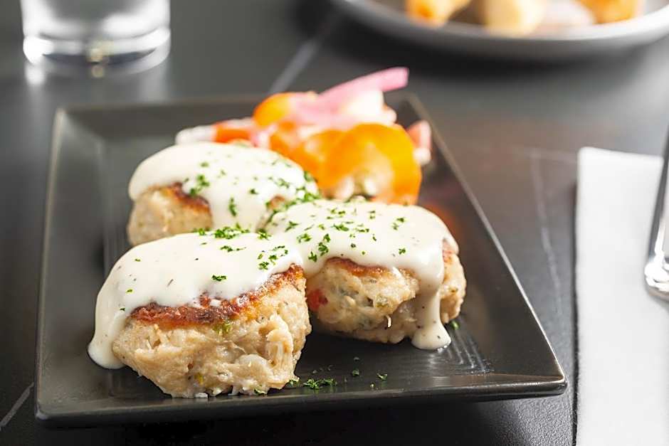 Champions Club and Hotel Houston Westchase