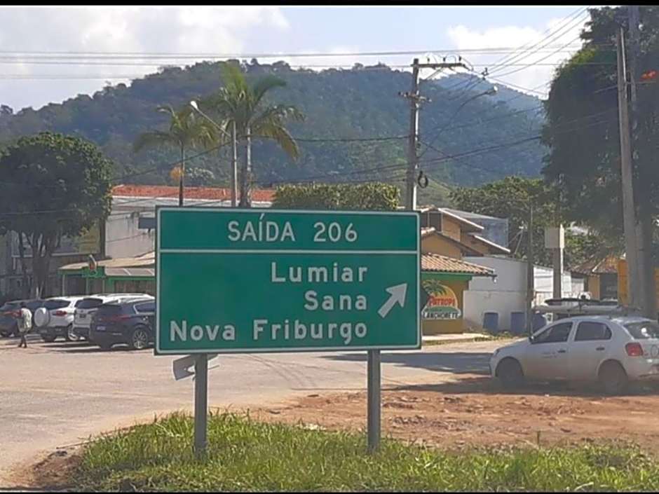 Serra Mar à beira rio , rafting, suites, lofts, e Casas