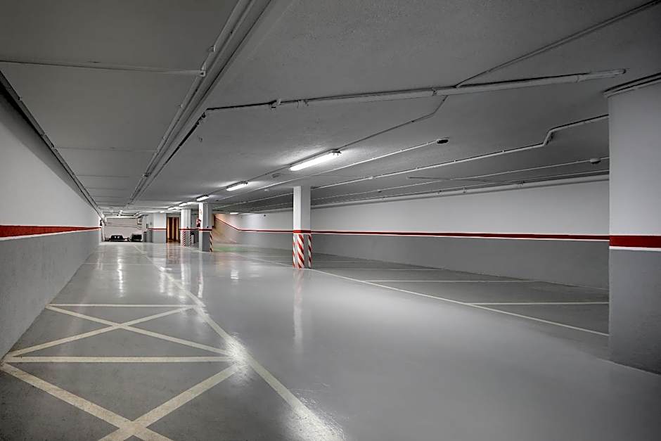 Apartaments-Hotel Hispanos 7 Suiza