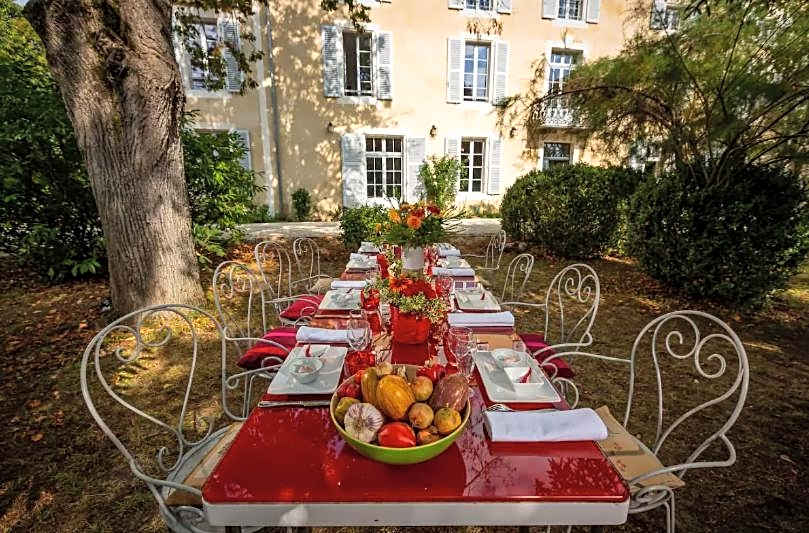 Le Castel Pierre - 7ch&7sdb avec clim, piscine XL, salle fitness et sauna pour 18 personnes