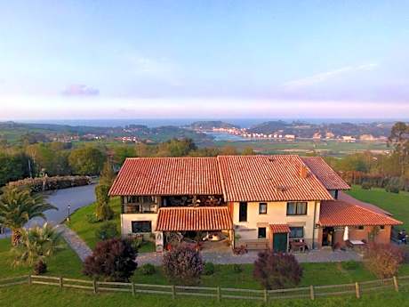 Paraje del Asturcon - Adults only