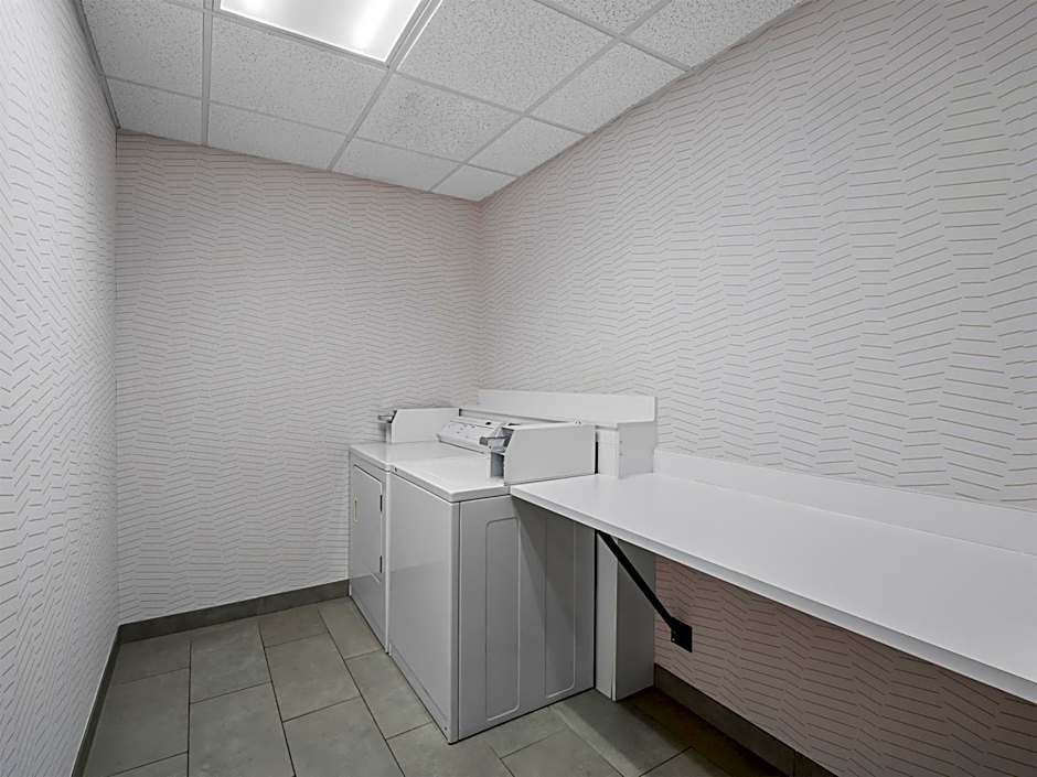 Hampton Inn & Suites East Lansing/Okemos