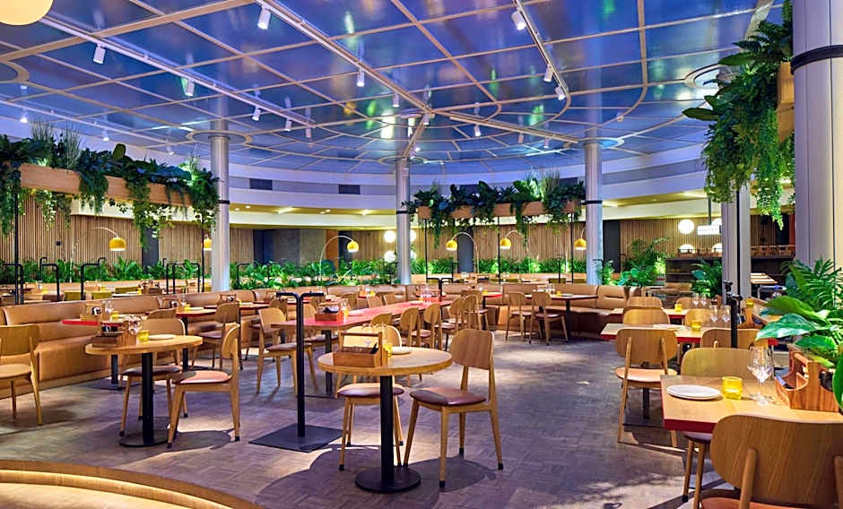 Motto by Hilton Rotterdam Blaak