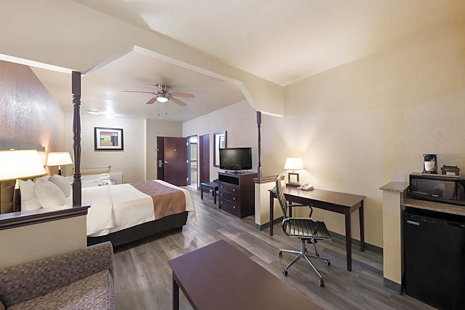 Quality Inn & Suites Terrell