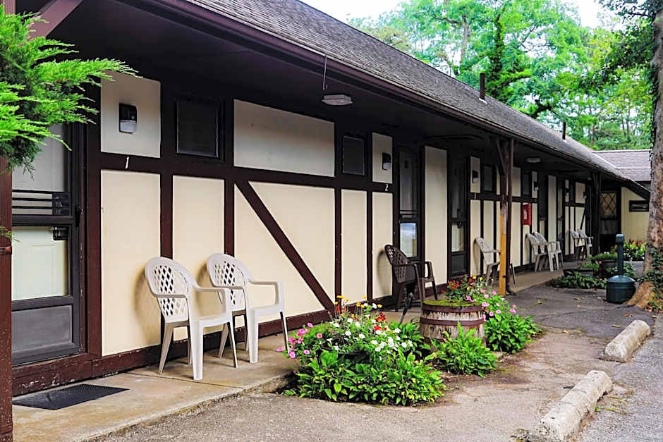 The Earl of Sandwich Motel