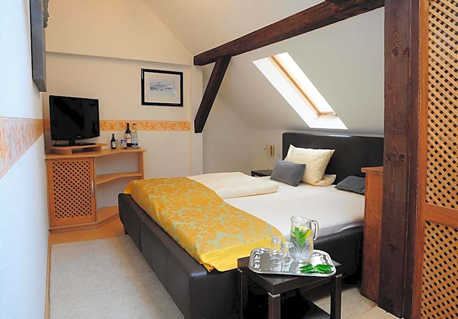 Hotel Schlossresidenz Heitzenhofen