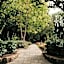 Dunadry Hotel And Gardens