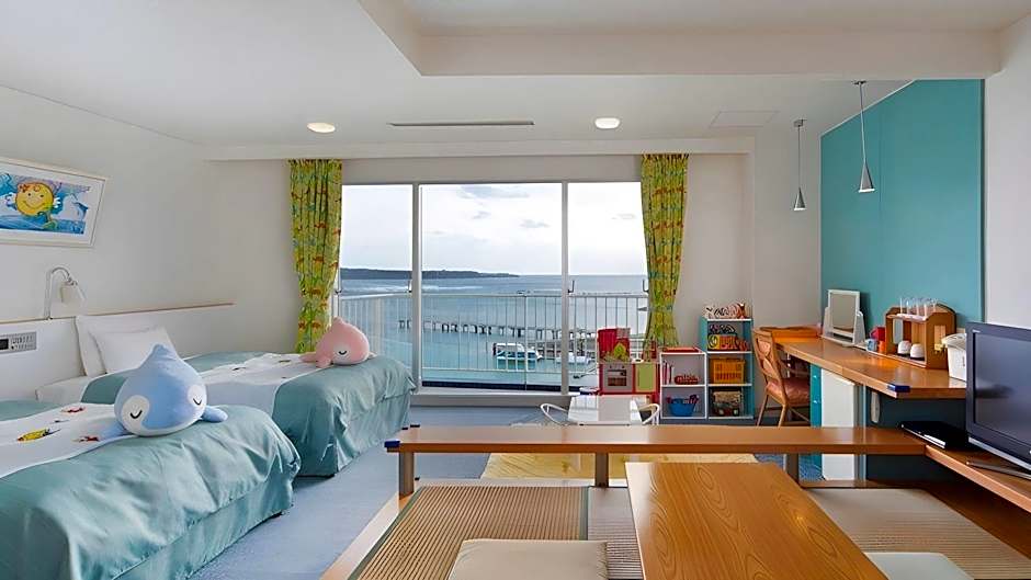 Marine Piazza Okinawa