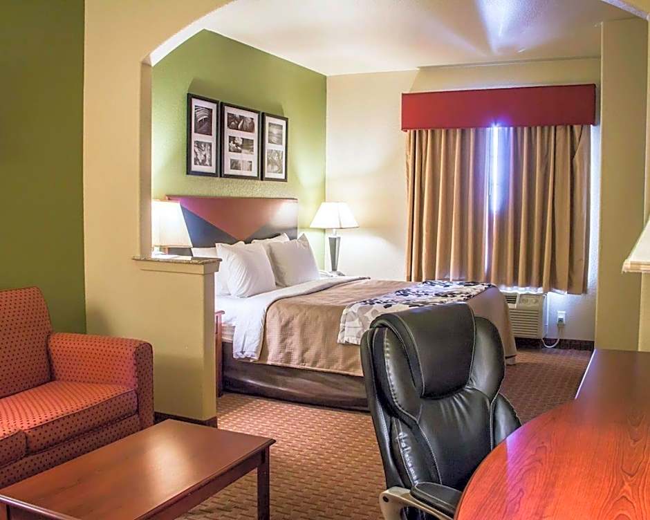 Sleep Inn & Suites at Six Flags