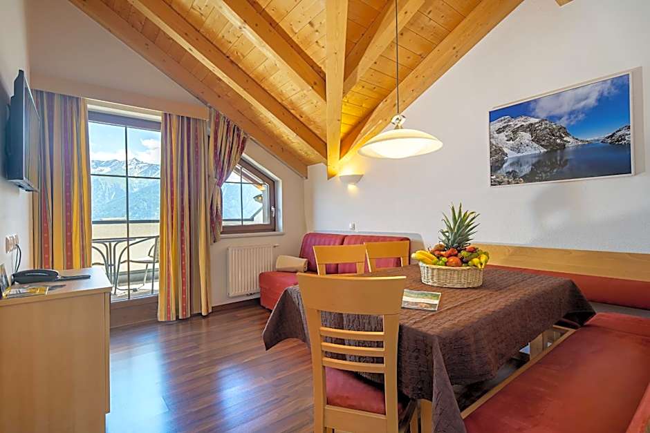 Apart-Hotel Aurora Fiss