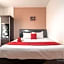 RedDoorz @ Batam Center 2