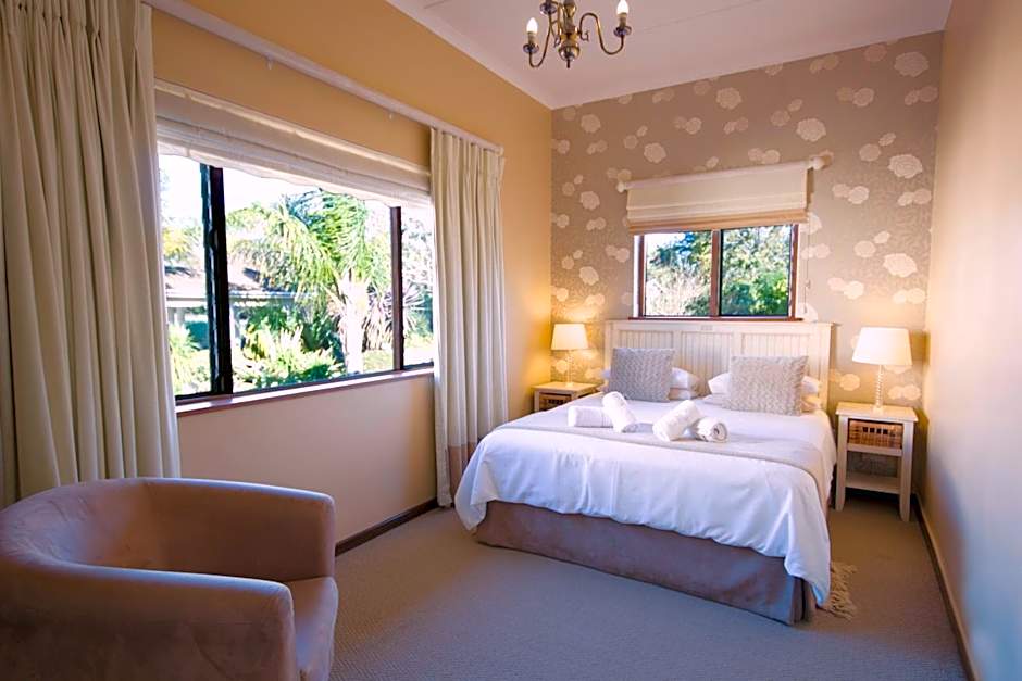 Photo 1 of 5 of Suite, Balcony