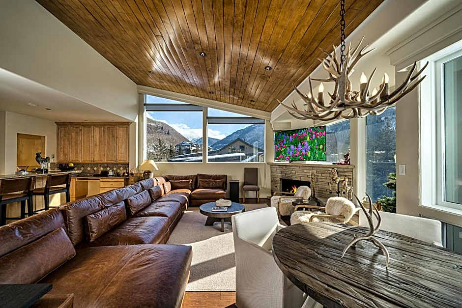 Vail's Mountain Haus