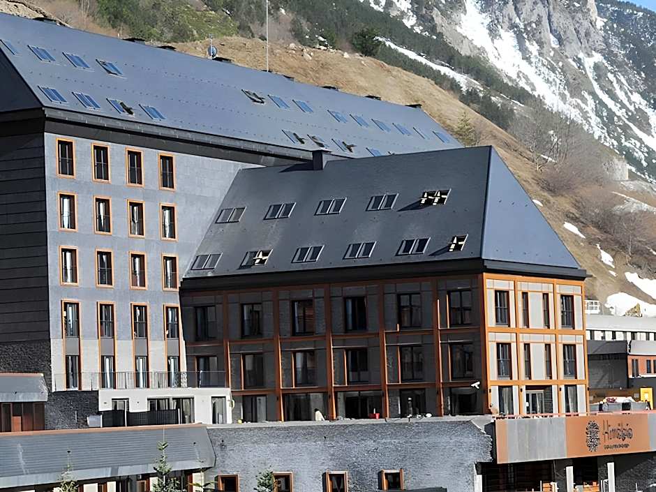 MIM Baqueira Member of Melia Collection