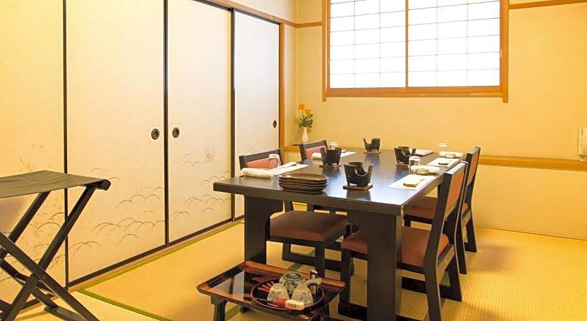 Ryokan Yura No Yado Seifuen