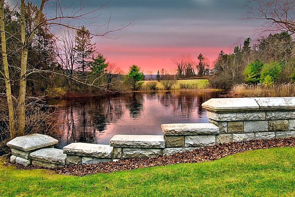 The Ponds at Foxhollow by Capital Vacations