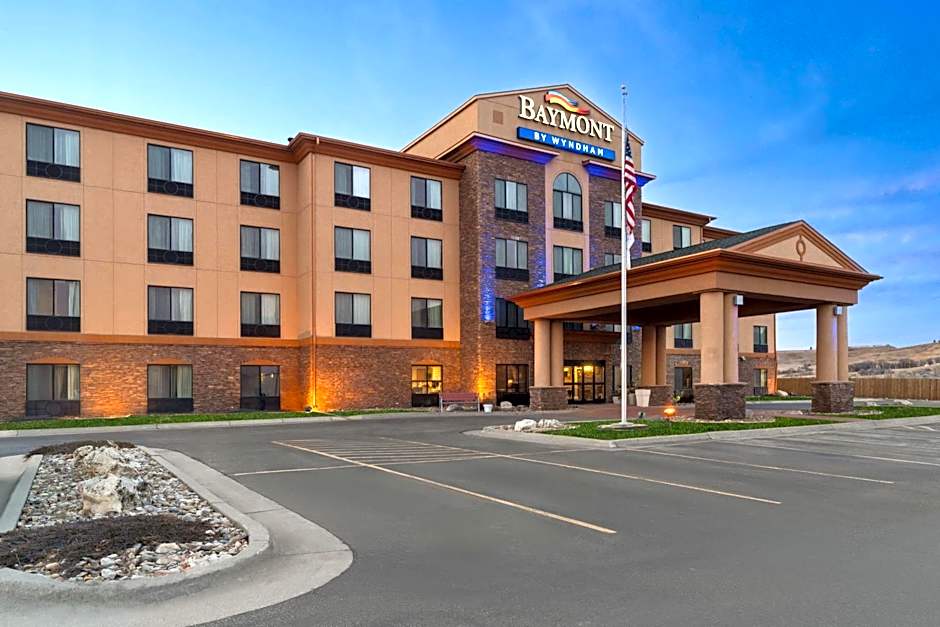 Baymont Inn & Suites by Wyndham Sturgis