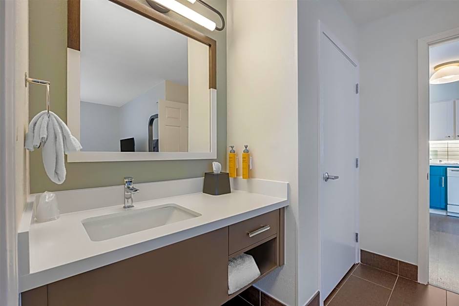 Sonesta ES Suites Portland Vancouver 41st