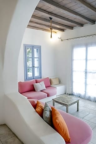 Junior Suite with Garden View