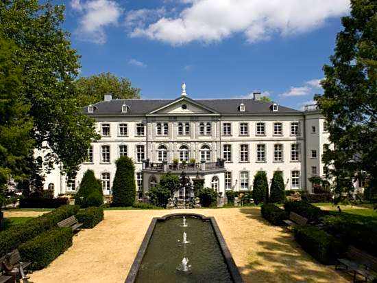 Hotel Kasteel Bloemendal